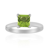 Anillo en plata con Peridoto de Birmania