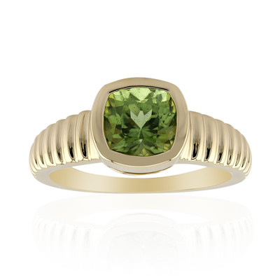 Anillo en oro con Peridoto de Wagogo