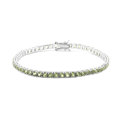 Brazalete en plata con Peridoto de Birmania