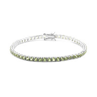 Brazalete en plata con Peridoto de Birmania