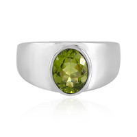 Anillo en plata con Peridoto de Arizona