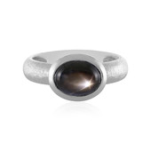 Anillo en plata con Zafiro estrella negra