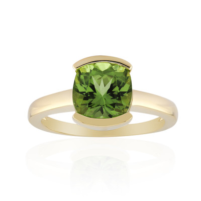 Anillo en oro con Peridoto de Wagogo