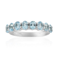 Anillo en plata con Topacio azul cielo