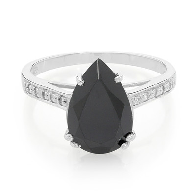 Anillo en plata con Espinela negra