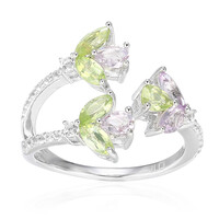 Anillo en plata con Peridoto