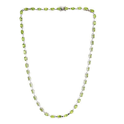 Collar en plata con Peridoto de Birmania