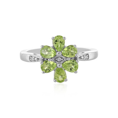 Anillo en plata con Peridoto de Arizona