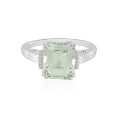 Anillo en plata con Amatista verde