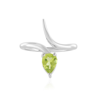 Anillo en plata con Peridoto