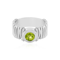 Anillo en plata con Peridoto de Arizona