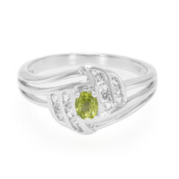 Anillo en plata con Peridoto de Manchú