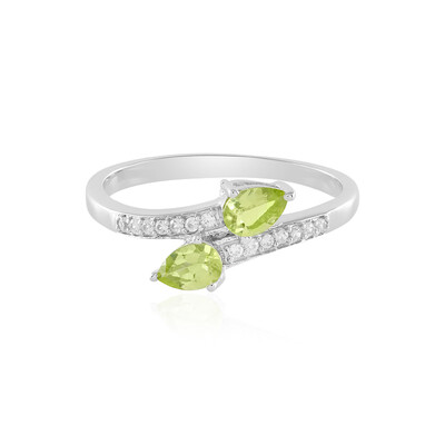 Anillo en plata con Peridoto