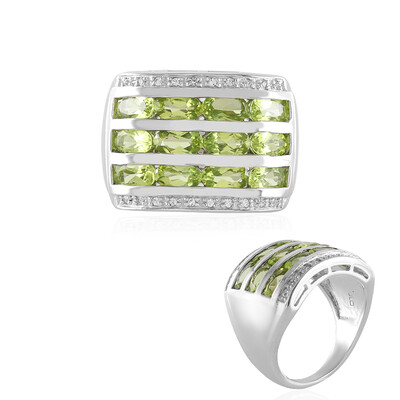 Anillo en plata con Peridoto