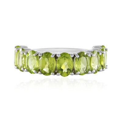 Anillo en plata con Peridoto