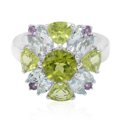 Anillo en plata con Peridoto