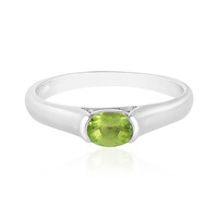 Anillo en plata con Peridoto