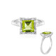 Anillo en plata con Peridoto de Arizona