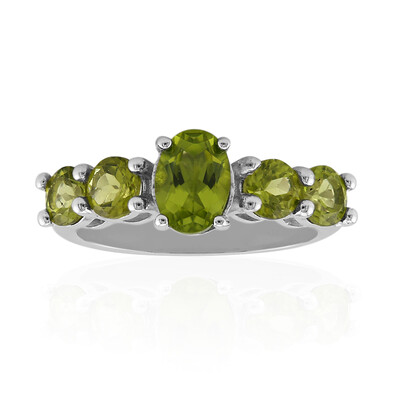 Anillo en plata con Peridoto de Birmania