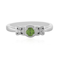 Anillo en plata con Zircón verde Ceylon