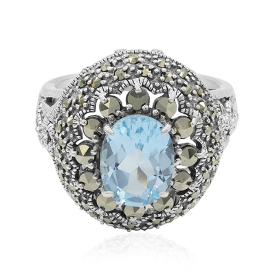 Anillo en plata con Topacio azul cielo