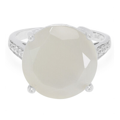 Anillo en plata con Piedra de Luna blanca