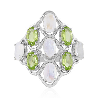 Anillo en plata con Peridoto de Arizona