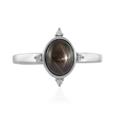 Anillo en plata con Zafiro estrella negra