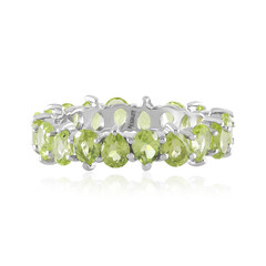 Anillo en plata con Peridoto