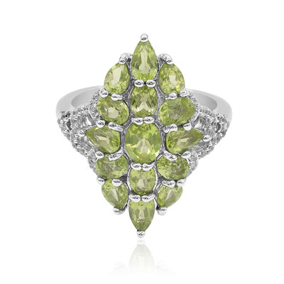 Anillo en plata con Peridoto