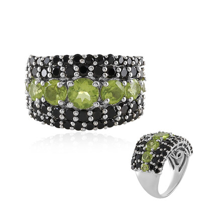 Anillo en plata con Peridoto