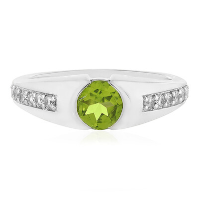 Anillo en plata con Peridoto