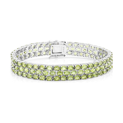 Brazalete en plata con Peridoto de Birmania