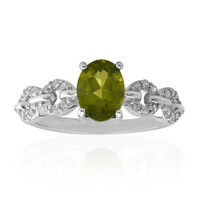 Anillo en plata con Peridoto de Birmania