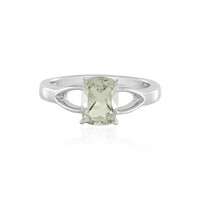 Anillo en plata con Amatista verde