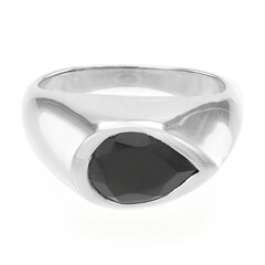 Anillo en plata con Espinela negra