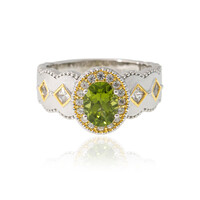 Anillo en plata con Peridoto (Dallas Prince Designs)