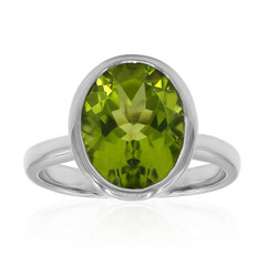 Anillo en plata con Peridoto