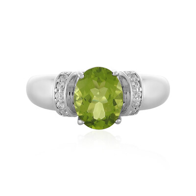 Anillo en plata con Peridoto