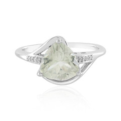 Anillo en plata con Amatista verde