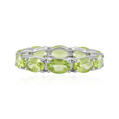 Anillo en plata con Peridoto