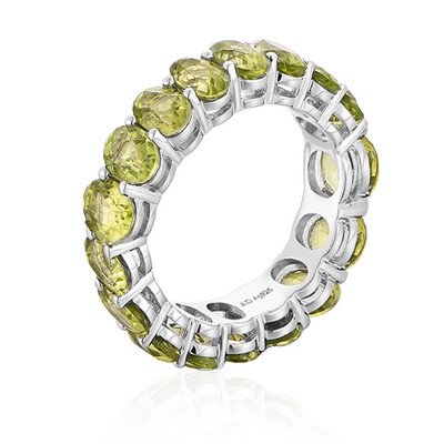 Anillo en plata con Peridoto