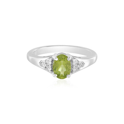 Anillo en plata con Peridoto