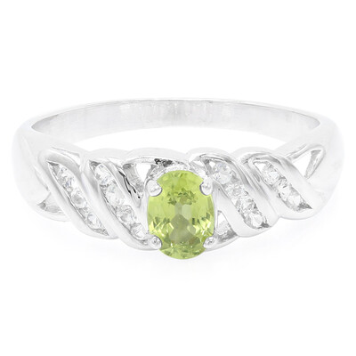 Anillo en plata con Zafiro verde