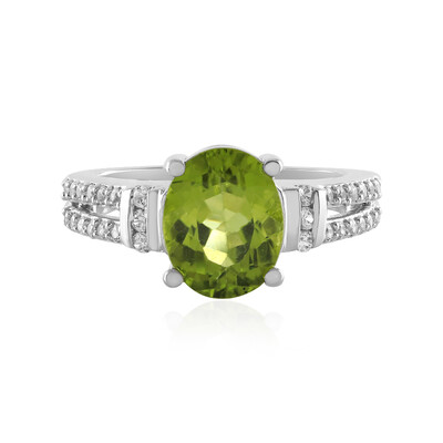 Anillo en plata con Peridoto