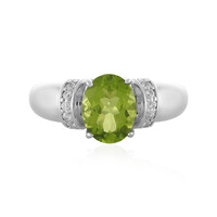 Anillo en plata con Peridoto