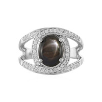 Anillo en plata con Zafiro estrella negra