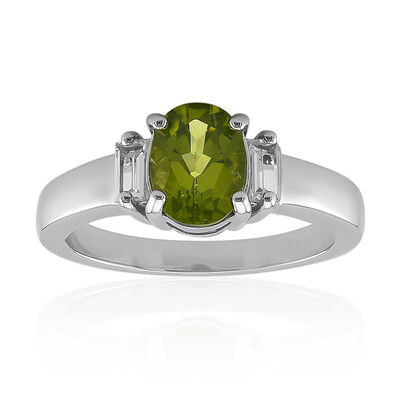 Anillo en plata con Peridoto de Birmania