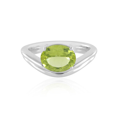 Anillo en plata con Peridoto (de Melo)