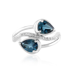 Anillo en plata con Topacio azul de Londres